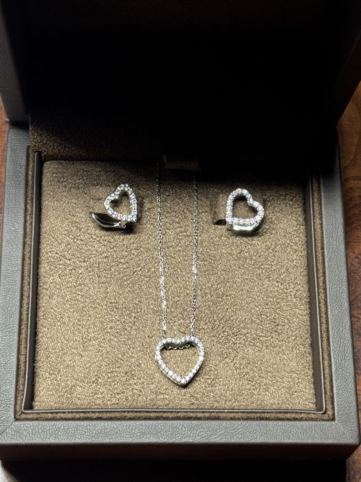 Комплект із білого золота з діамантами