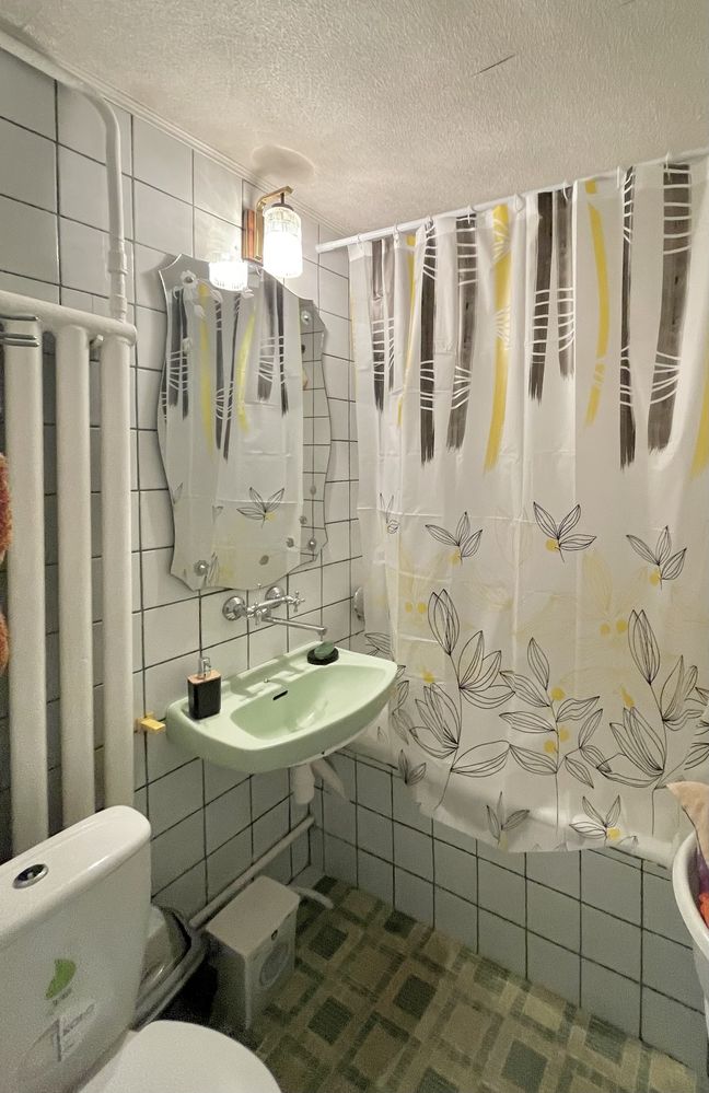Продаж будинку м.Київ,вулиця Соснова.Метро Академмістечко.