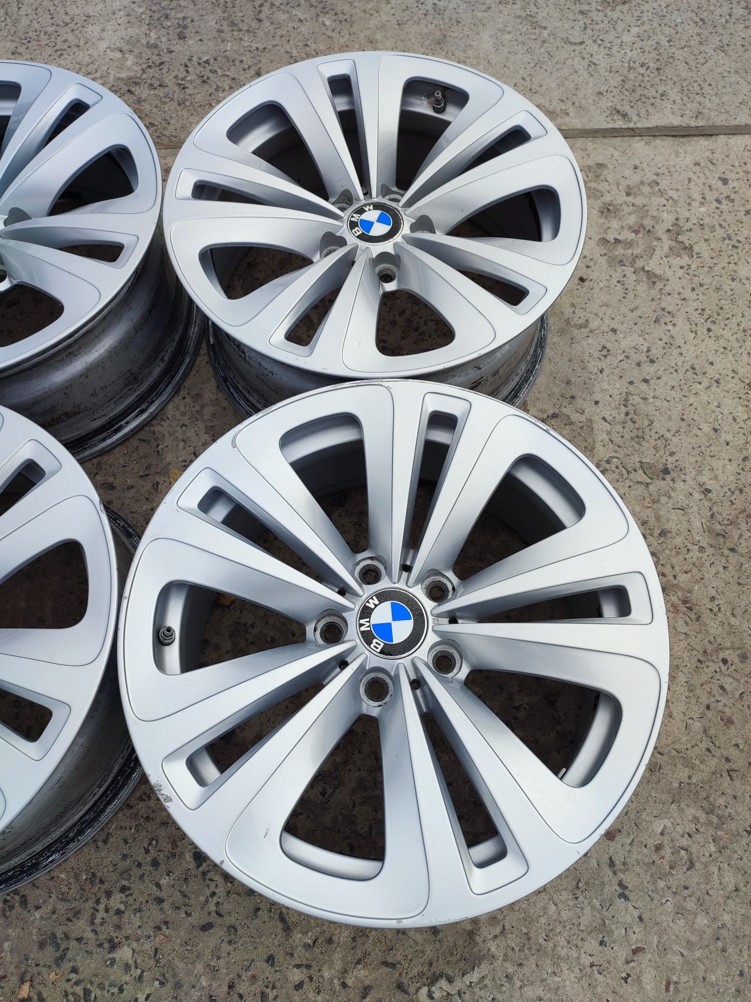 Диски 5/120 R18 BMW ET30