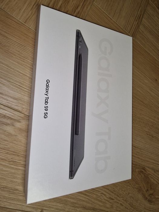 Samsung Galaxy Tab S9 5G 8GB/128GB + etui + klawiatura+folia paperlike