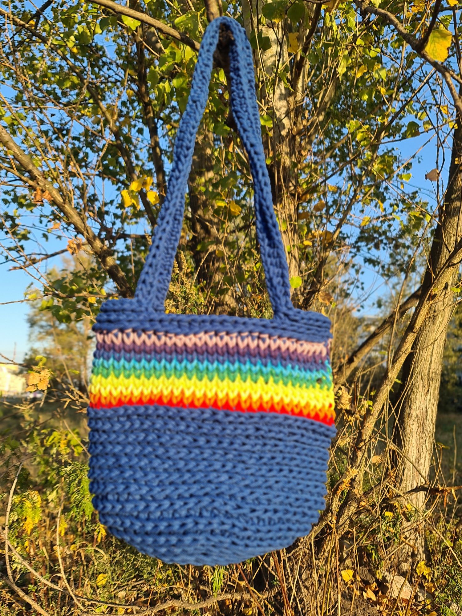 Ręcznie robiona torebka ze sznurka RainbowBlueBag