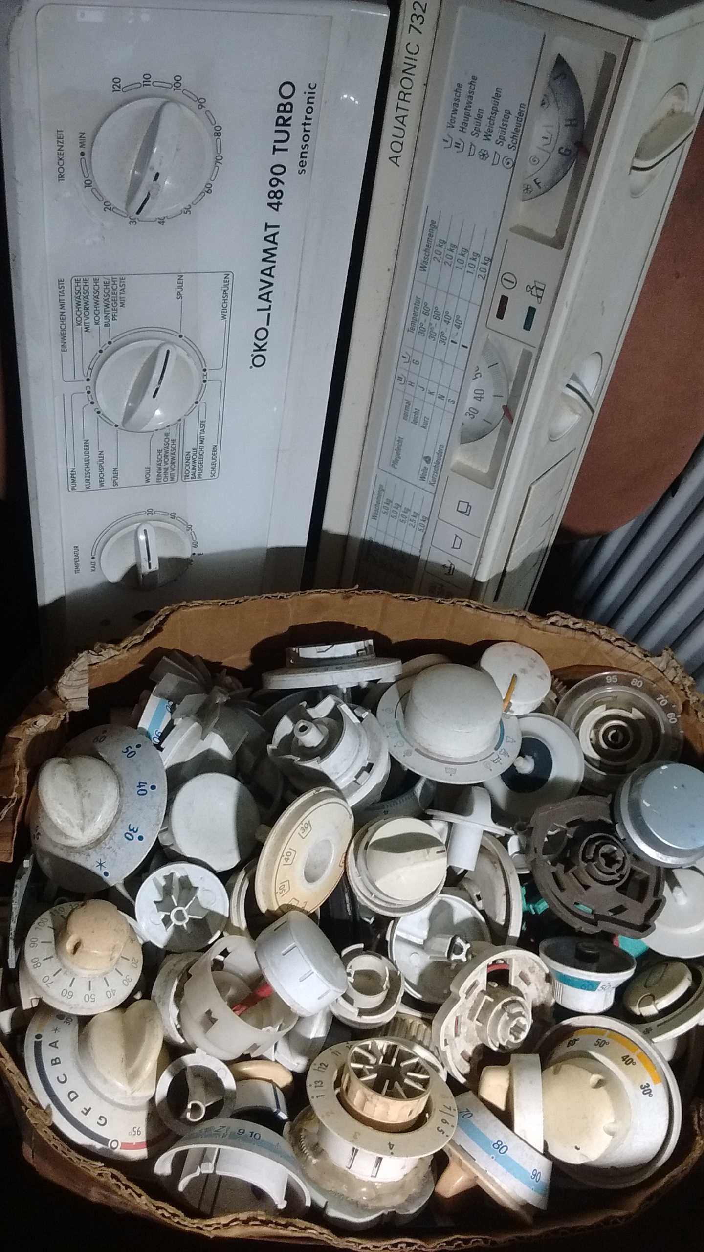 Пластиковые запчасти к стиральным