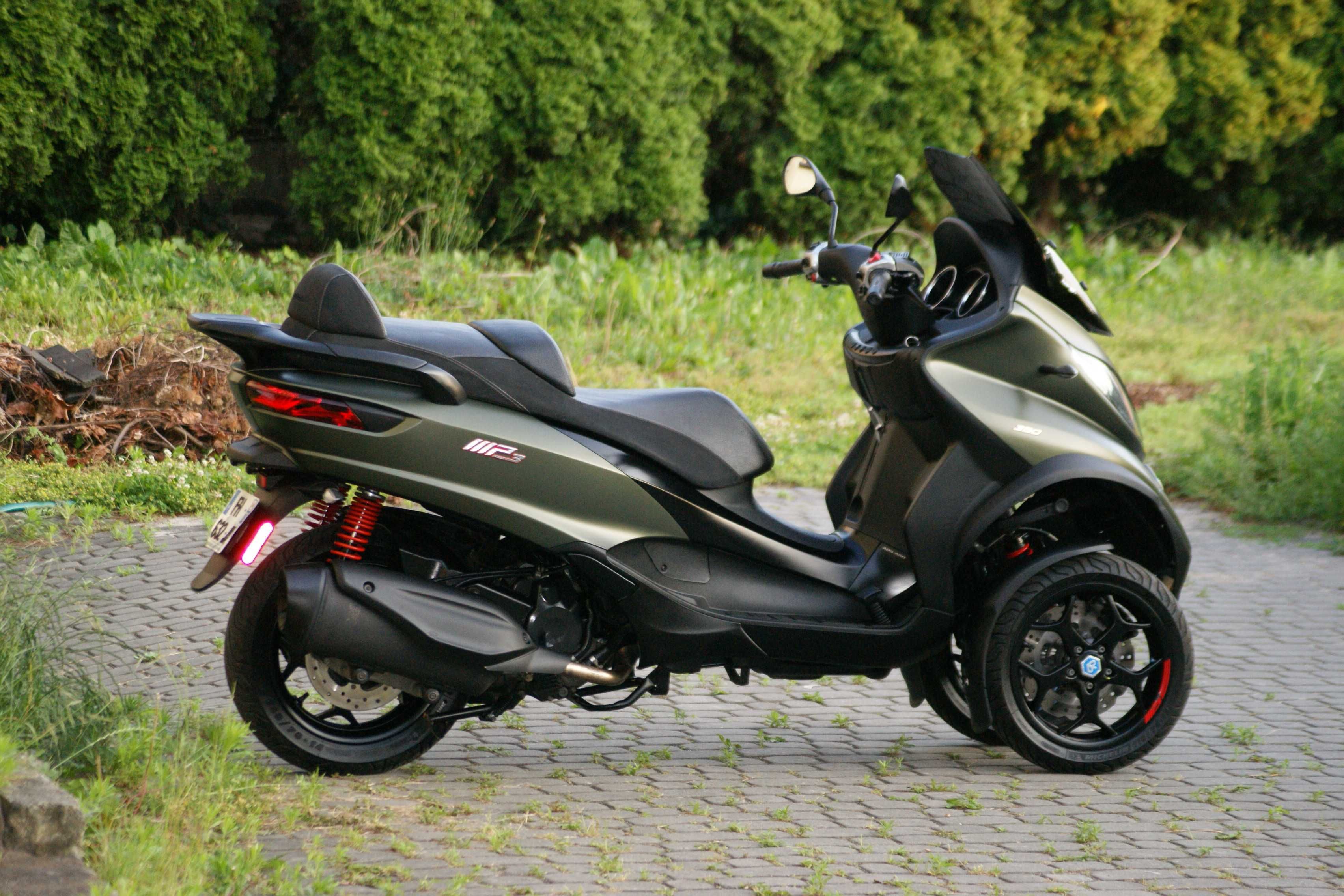 Piaggio MP-3,500,350 Hpe,400ie,L5E.