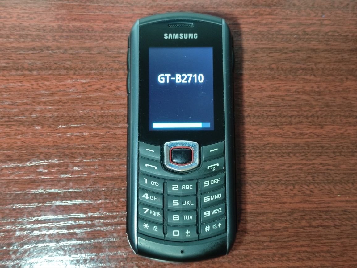 Telemóvel SAMSUNG GT-B2710 (3G)