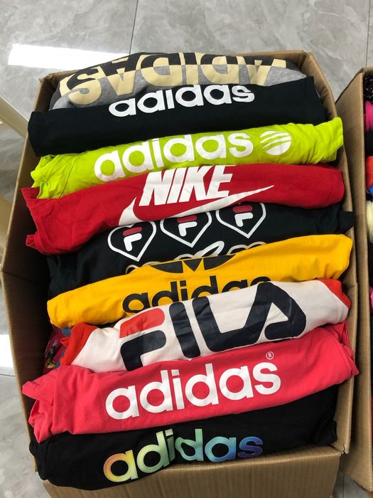 Оптово-роздрібний продаж якісного одягу секонд хенд з Європи!