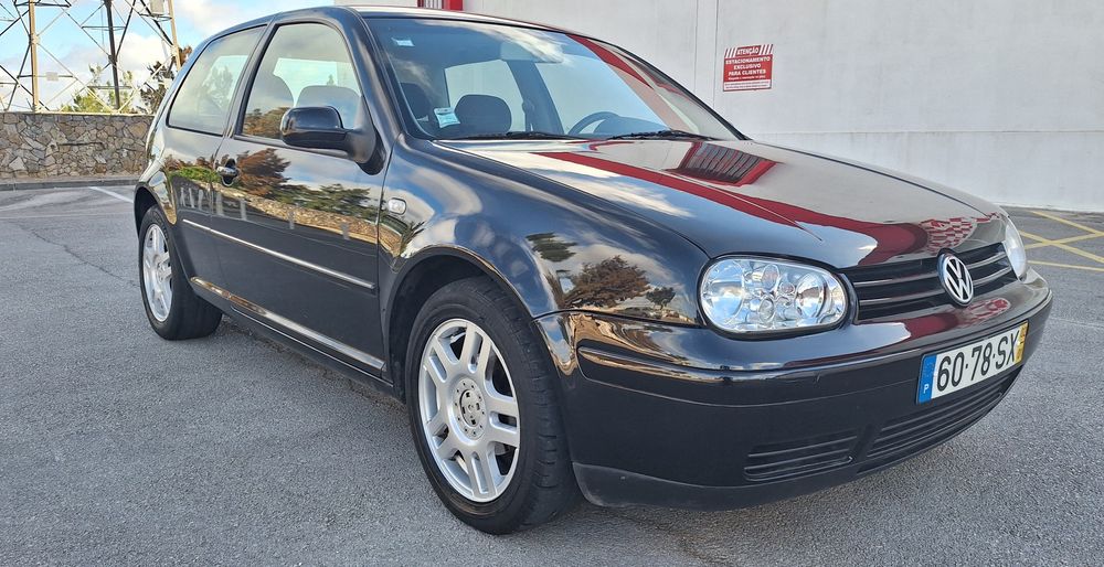 VW Golf 1.4 Sport com 103mil km