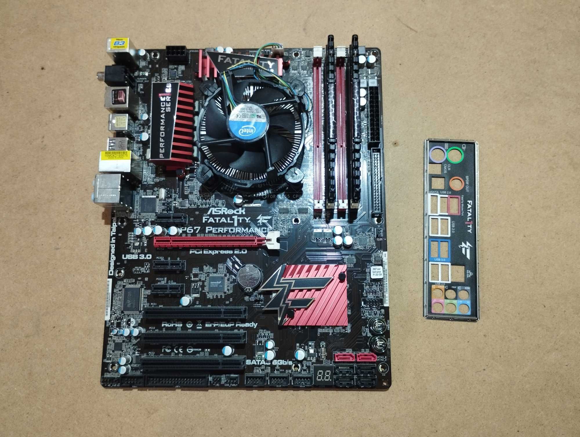 Материнська плата ASRock Fatal1ty P67 / Core i5 - 2500K / 8 GB DDR3