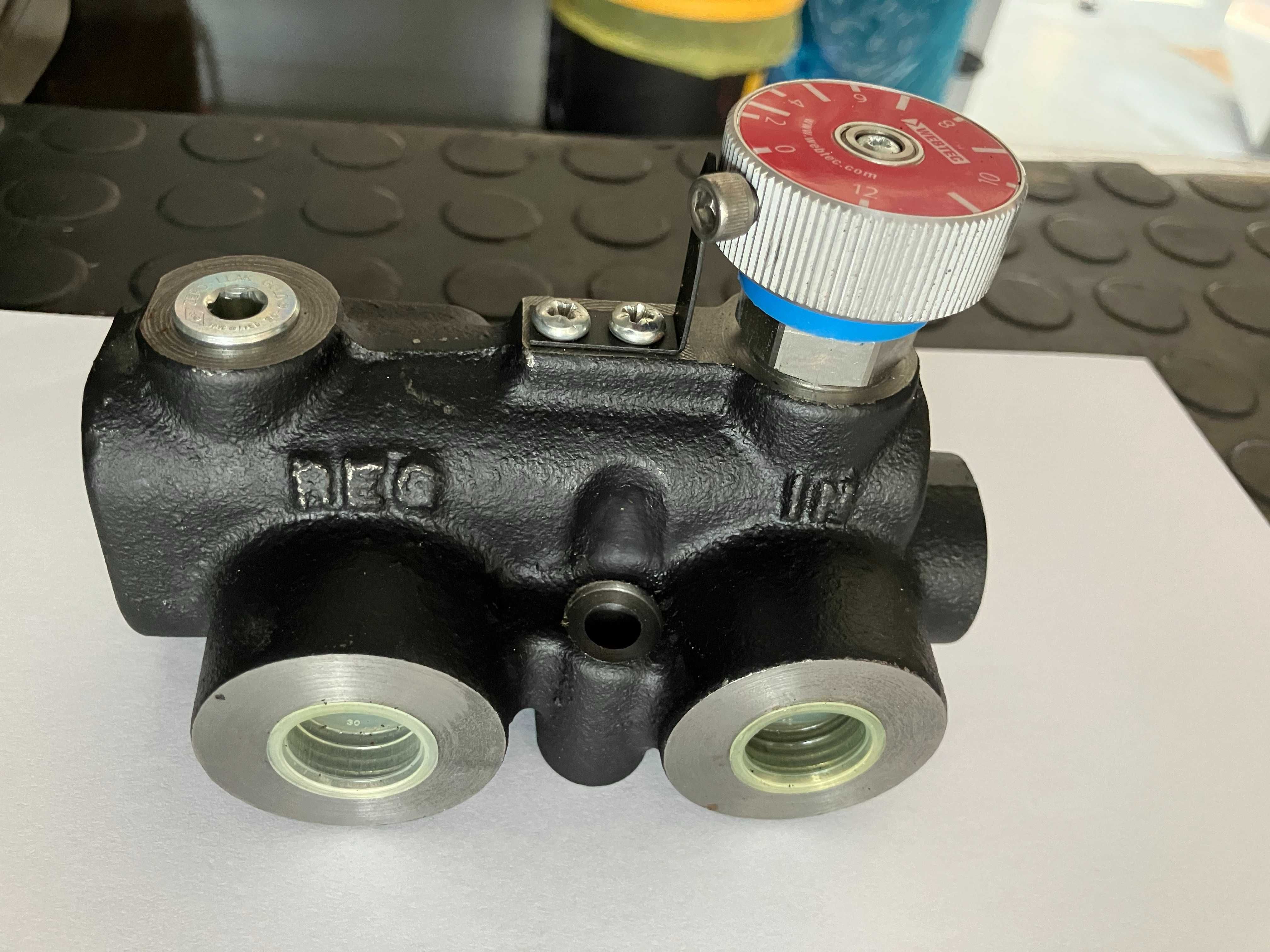 Regulator przepływu FV2V  47 l/min - dwukierunkowy FV2V125H-R