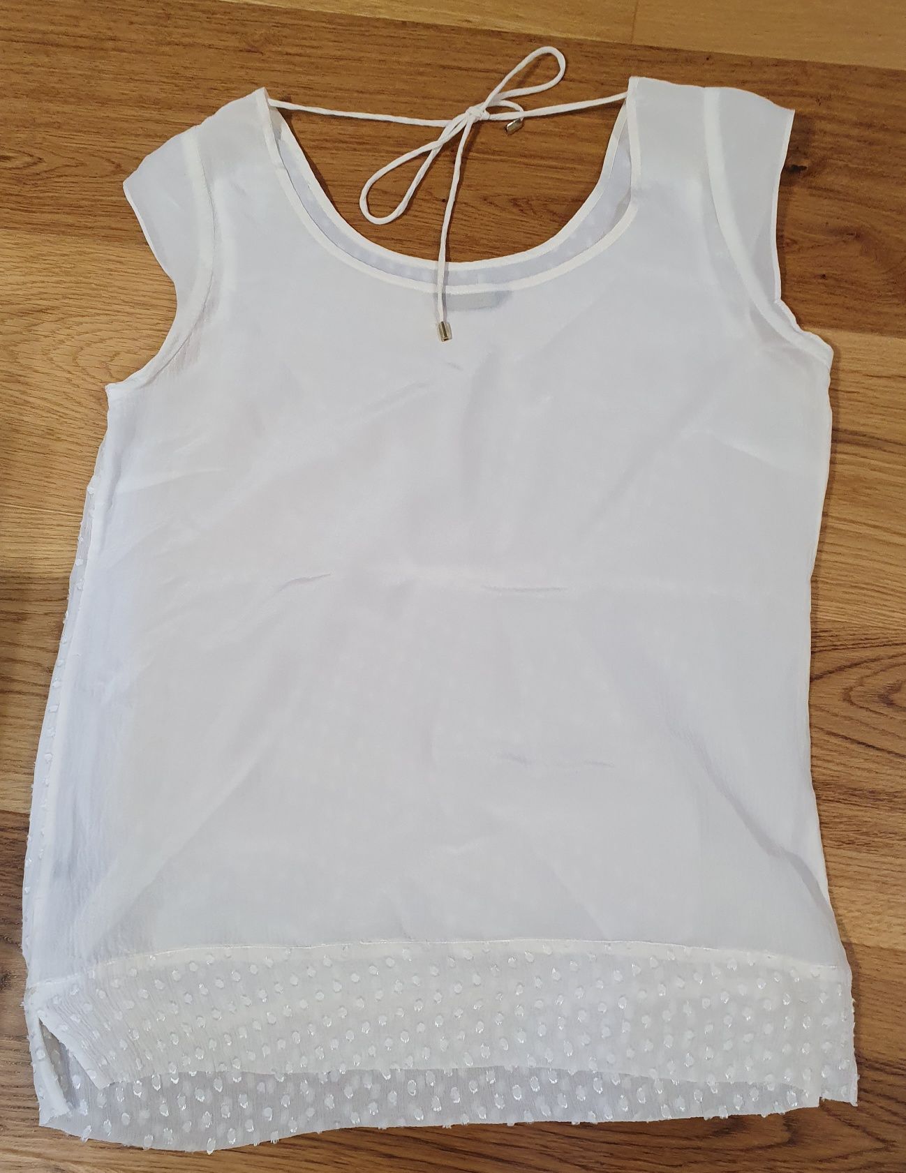 Kremowa bluzeczka S Massimo Dutti