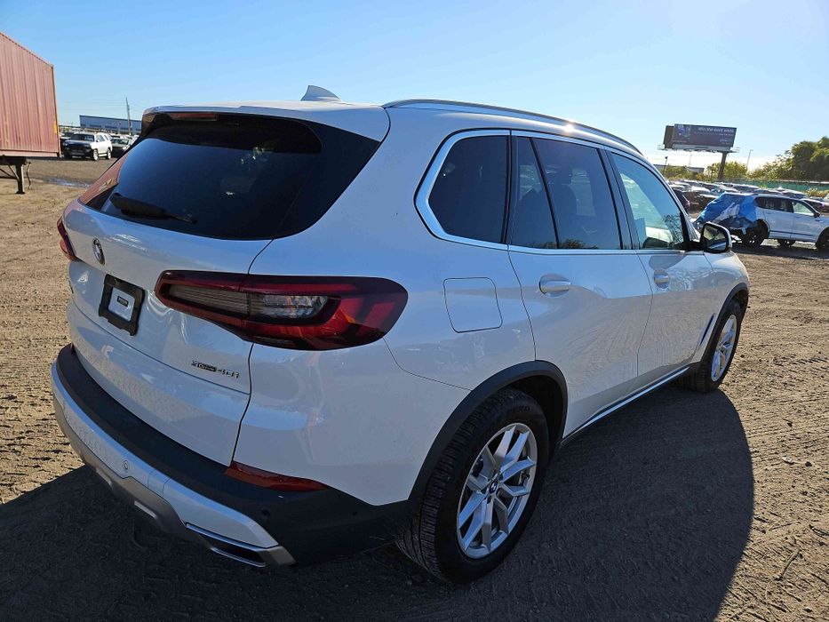 В дорозі BMW X5 01/2020 США