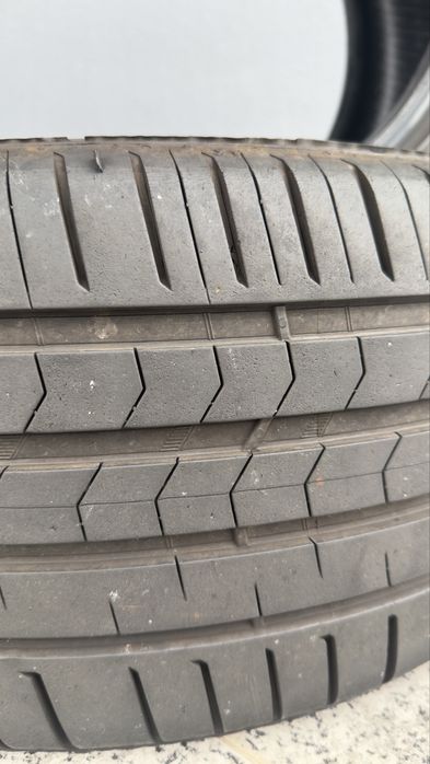 Pneus 225/40/R18 92Y