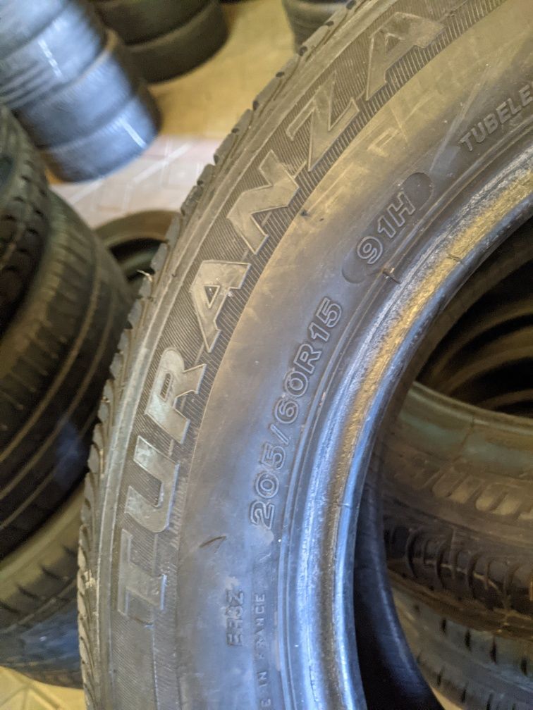 205/60R15 Bridgestone