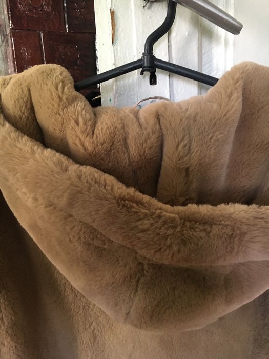 Шубка для дівчинки