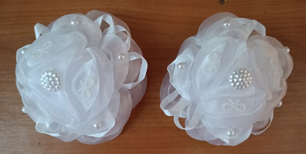 Резинки, банти для волосся.