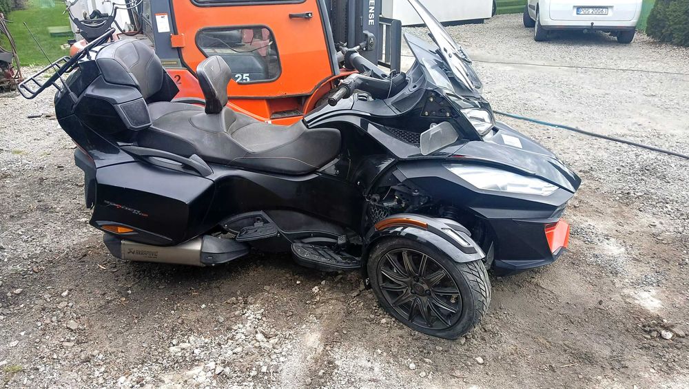 Can am Spyder RT-S 2016r  special edition akrapovic