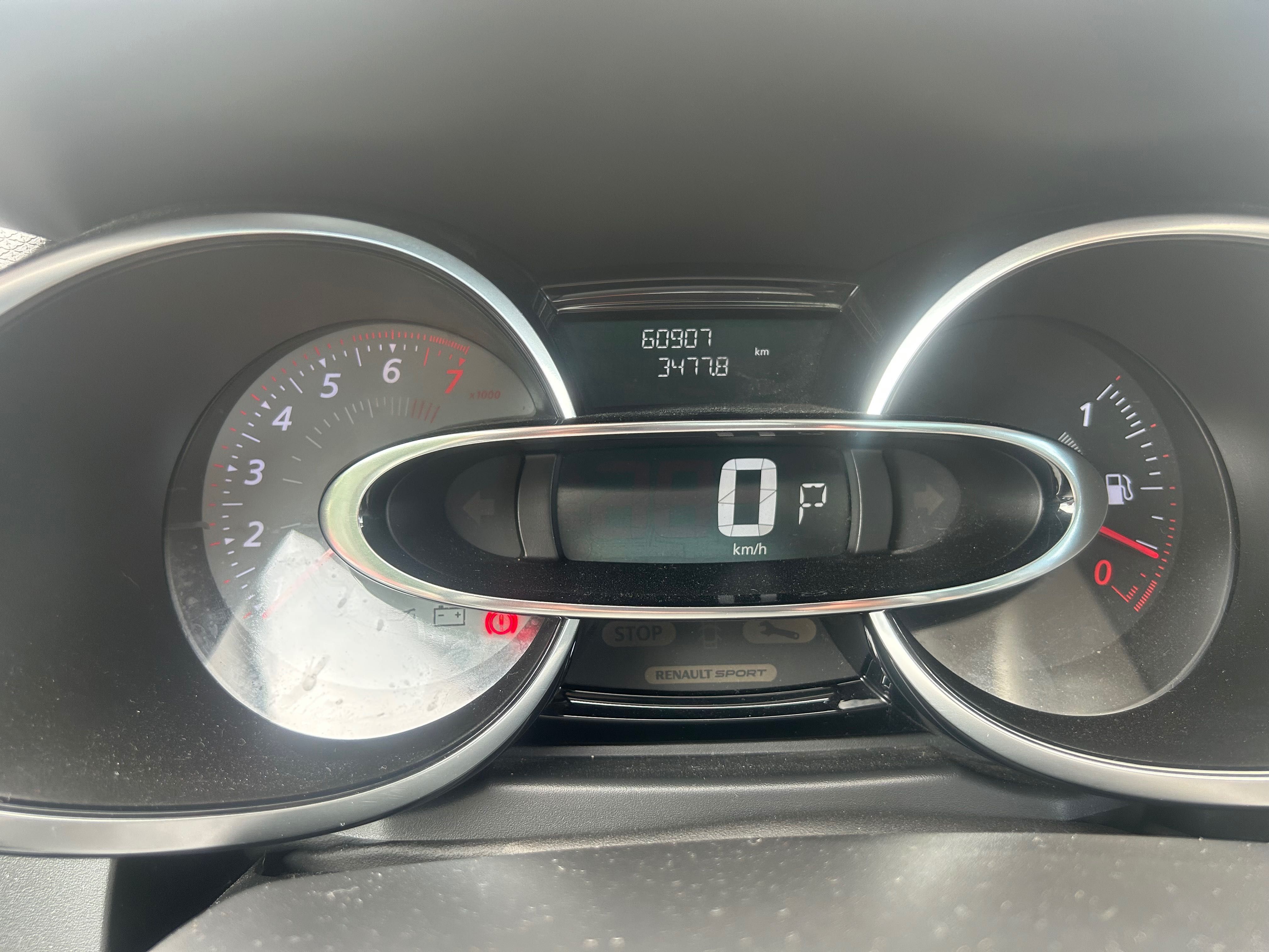 Mały sportowiec Clio Sport GT