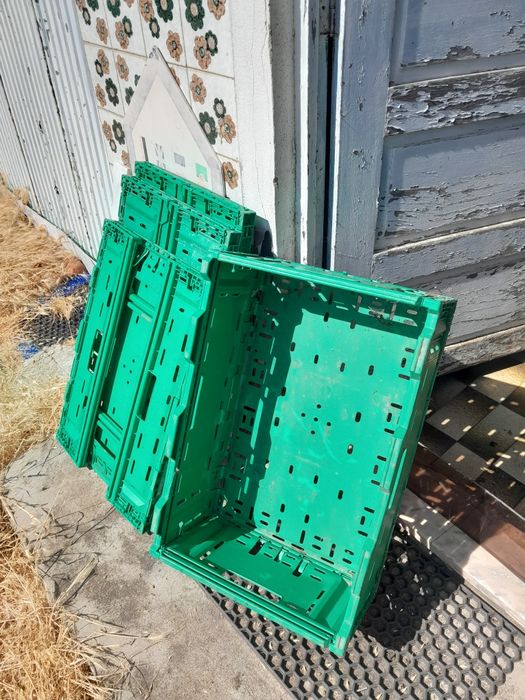 Palete em plástico, Cx fechar.