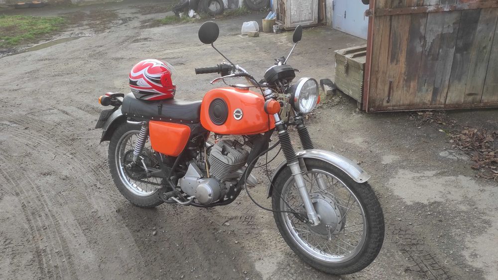 Мотоцикл ИЖ Планета спорт 350