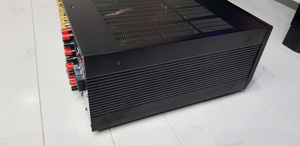 YAMAHA DSP AZ1  8.2 650W 28kg Wzmacniacz Kina Domowego