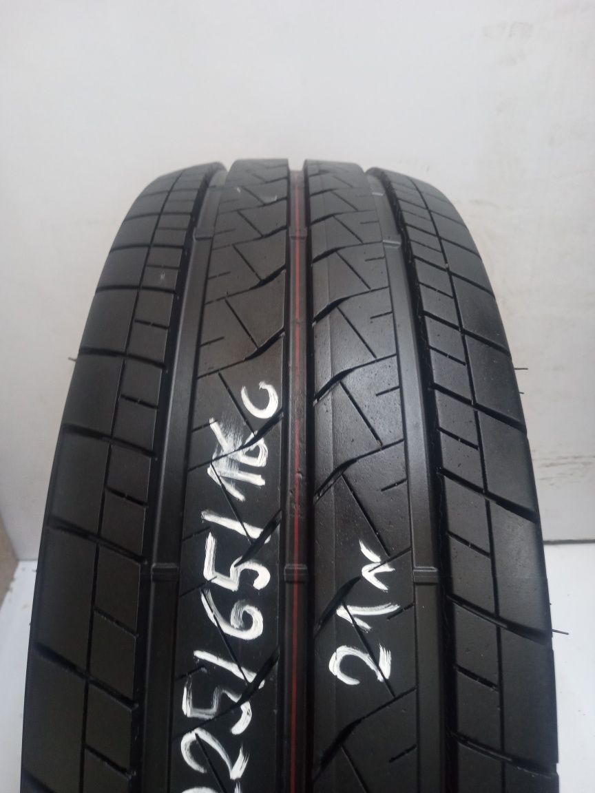 Opona letnia 225/65r16c Bridgestone Duravis r660 eco