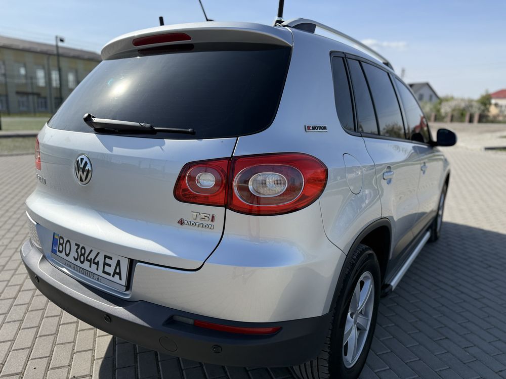 Продам своє власне авто