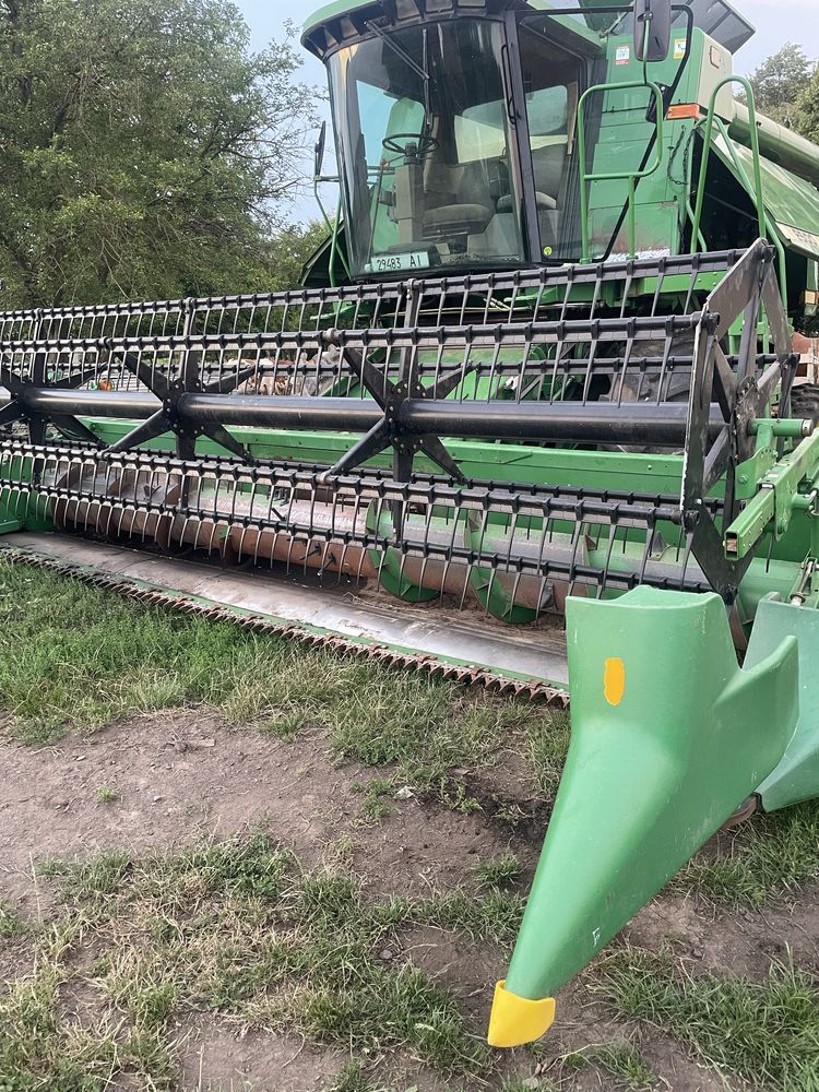 Комбайн John Deere 9500 жатка 920F