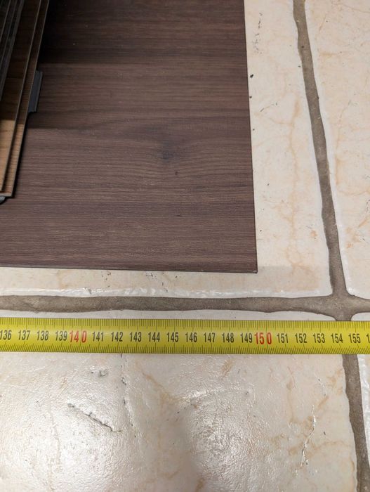 Panele winylowe, różne kolory i wielkości