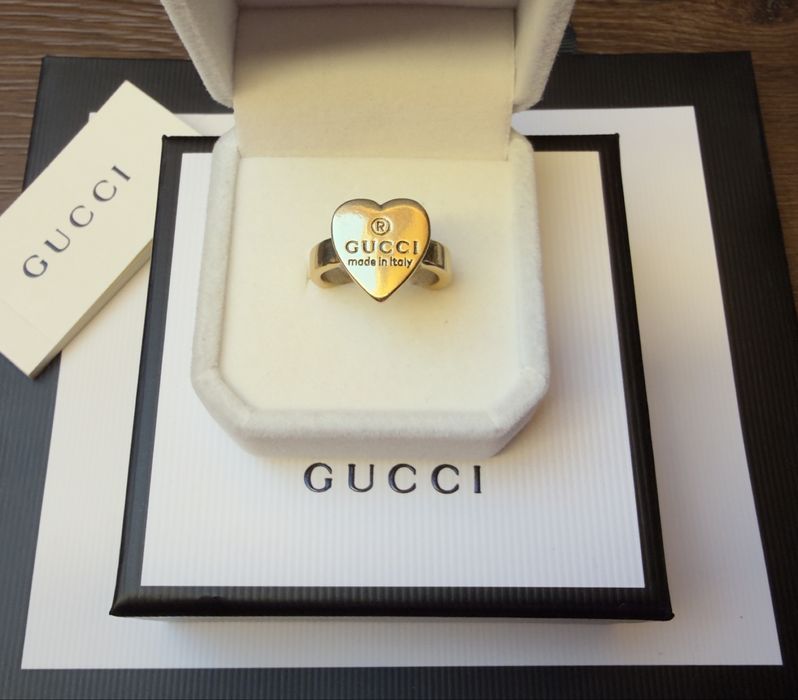 Pierścionek Gucci kolor złoty