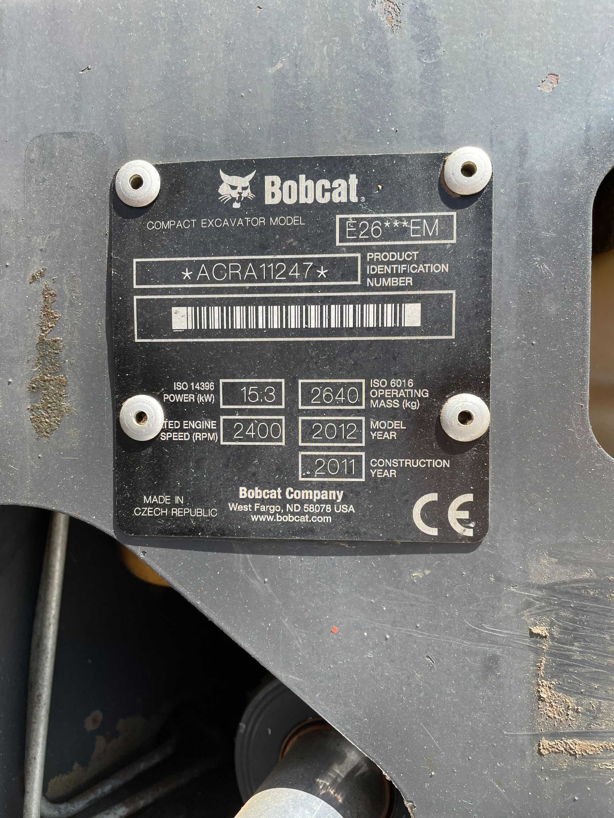 Mini giratoria - escavadora Bobcat E26