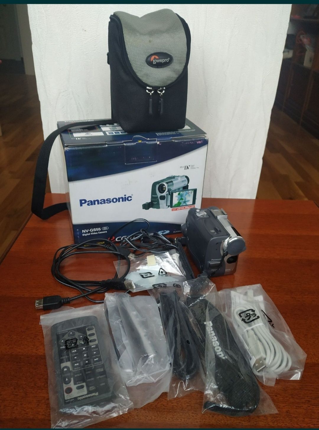 Видеокамера Panasonic NV-GS55GC