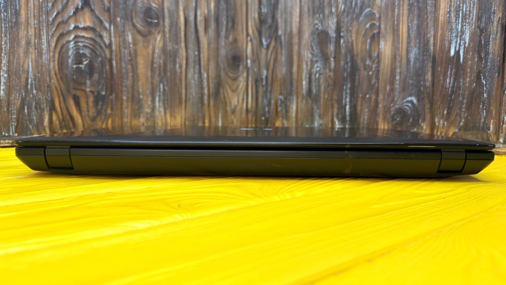 Стильний Ноутбук Для Роботи і Ігор Asus Rog Strix GL553VD/GTX 1050 2GB