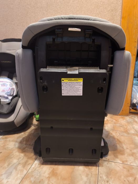 Автокрісла дитячі 
+1
Це дитяче автокрісло Foppapedretti Dinamyk 9-36.