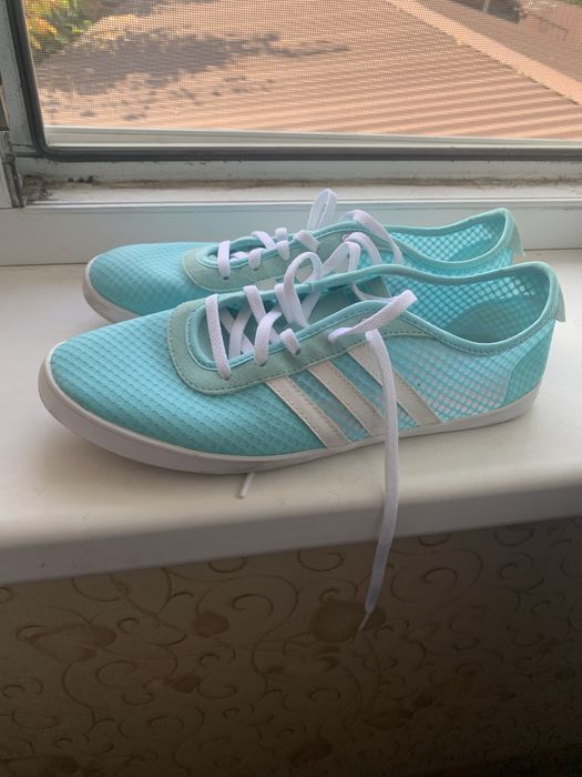 Кеды Adidas бирюза продам