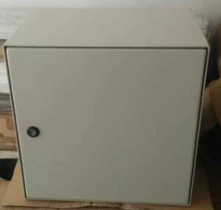 Rozdzielnica obudowa stalowa Moeller+ Eaton skrzynka 400 x 400 x 270