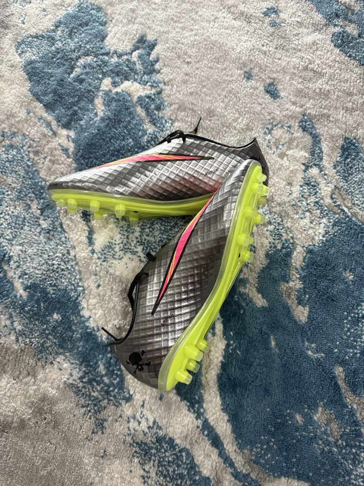 Nike Hypervenom II "ousadia & alegria"