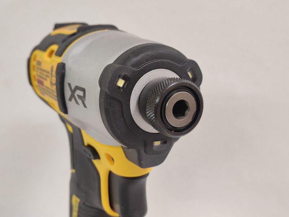 DeWALT DCF845B XR 20V Оригінальний безщітковий імпульсний шуруповерт