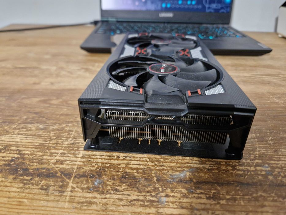 Karta graficzna SAPPHIRE RX 5600 XT Pulse 6 GB (3962)