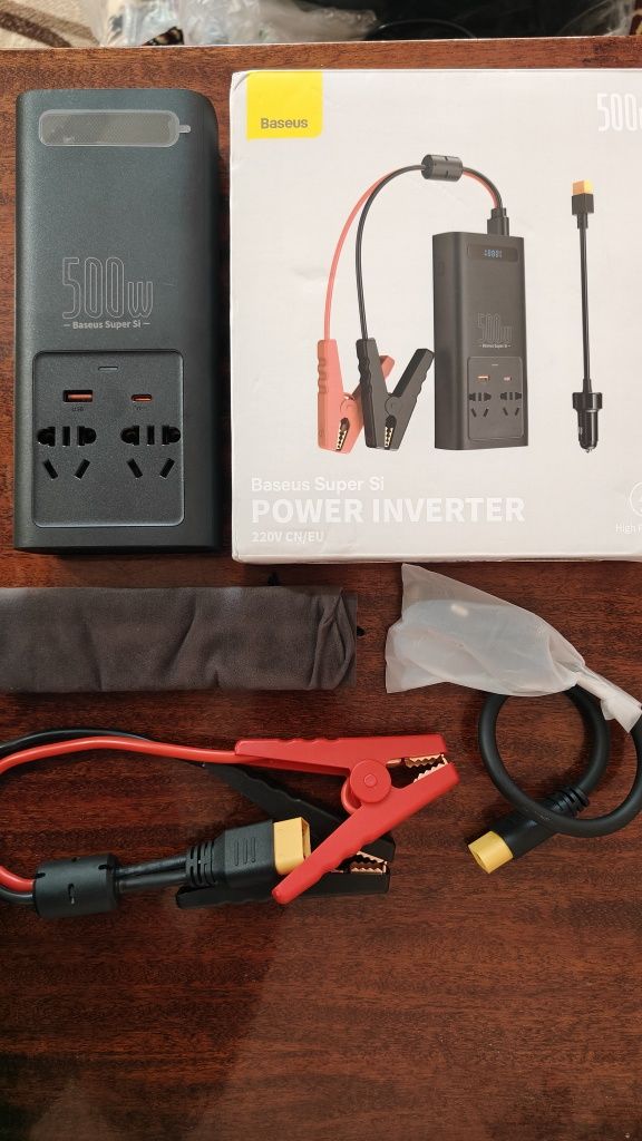 Инвертор Baseus Super Si 500W 12/220V. Чистый синус