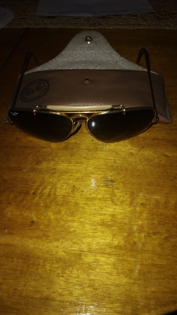 Óculos Ray ban originais com estojo