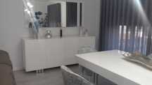 Aparador Alto Brilho Pés Inox