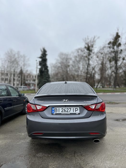 hyundai  sonata 2010 2.4 газ/бенз