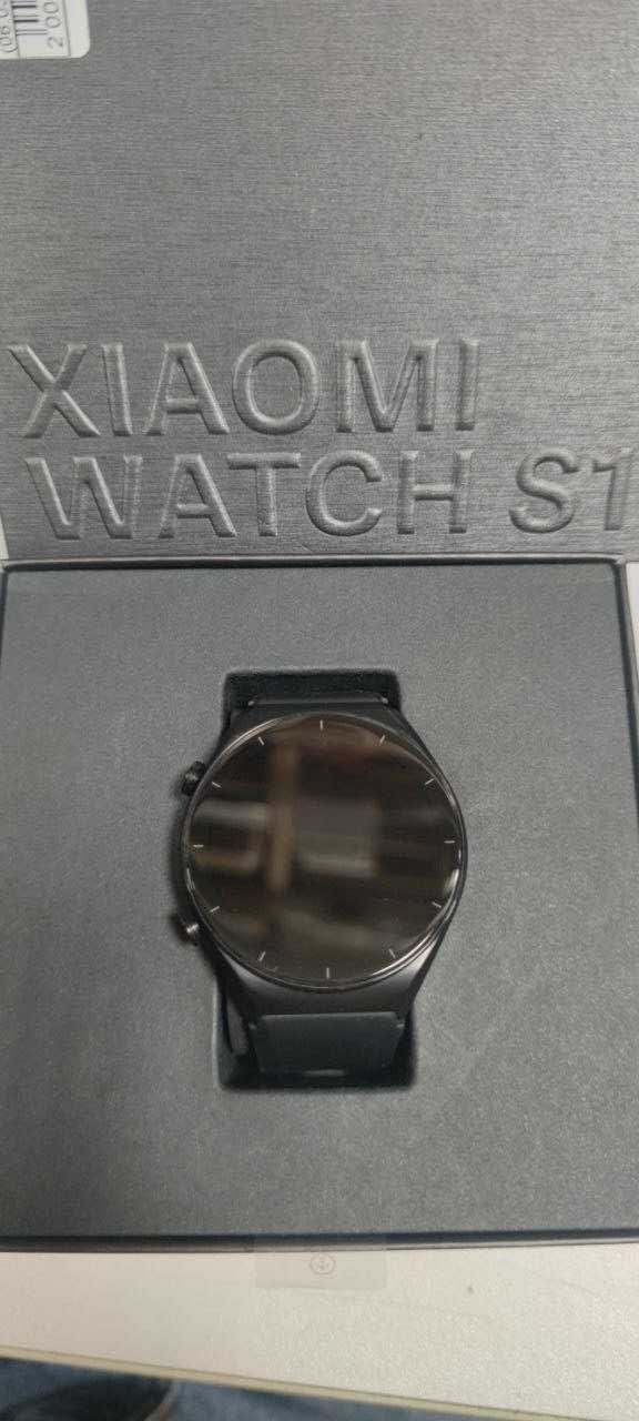 Продам Смарт годинник Xiaomi Watch S1