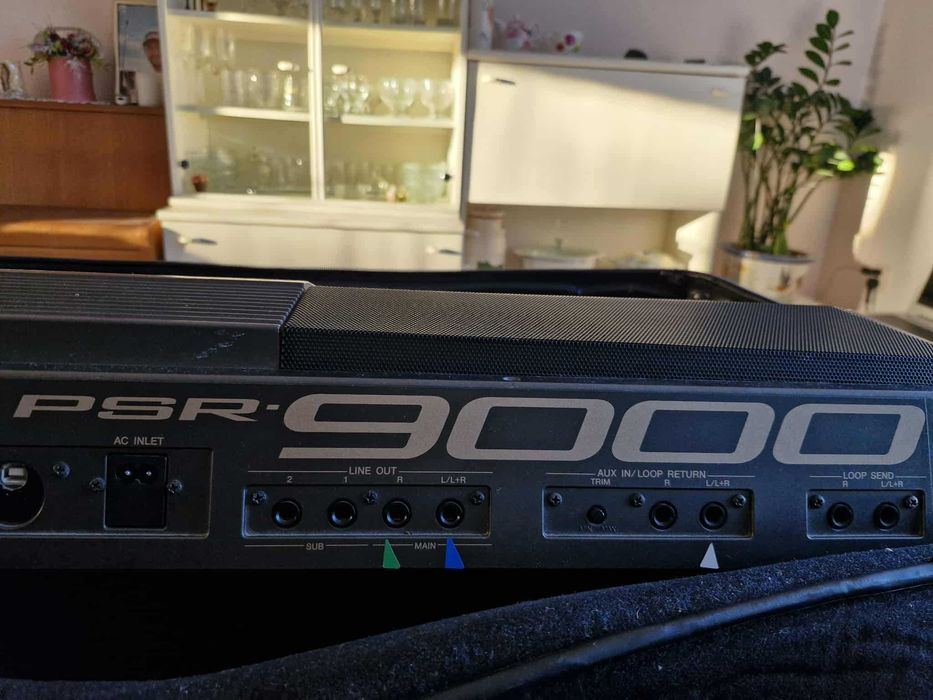 Keyboard YAMAHA PSR 9000