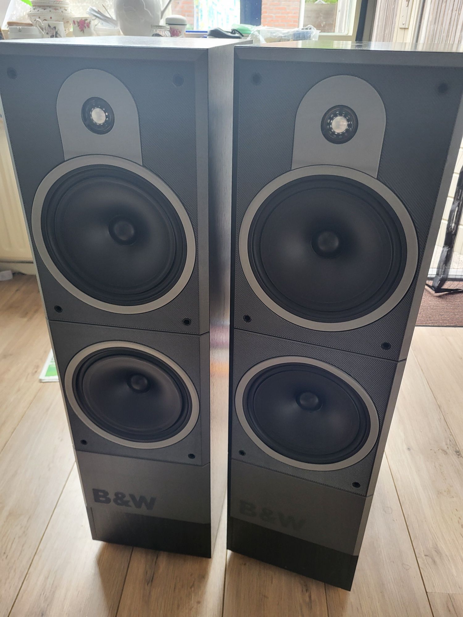 Bowers&Wilkins DM630