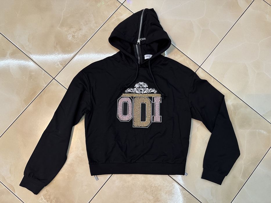 Odi et amo черный худди с камнями и змейками на девочку 11/13 лет