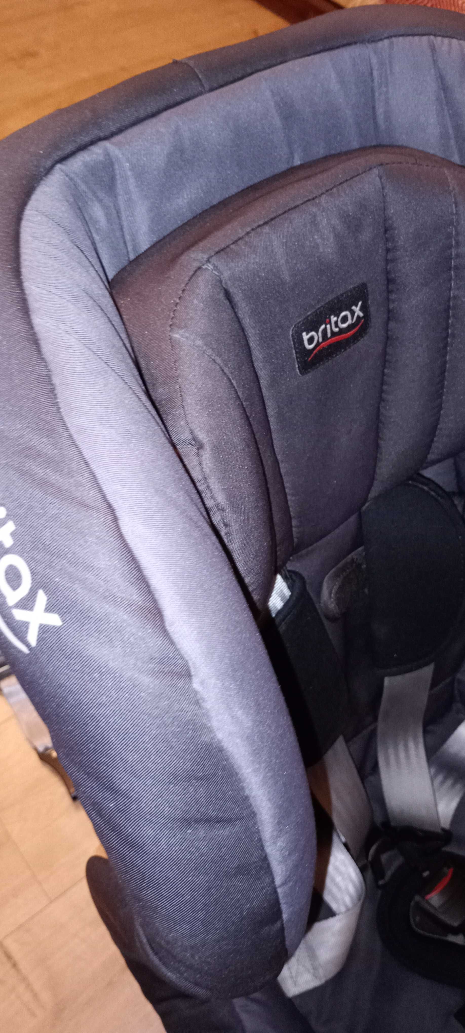 Fotelik samochodowy Britax Max Way (9-25 kg) + akcesoria gratis