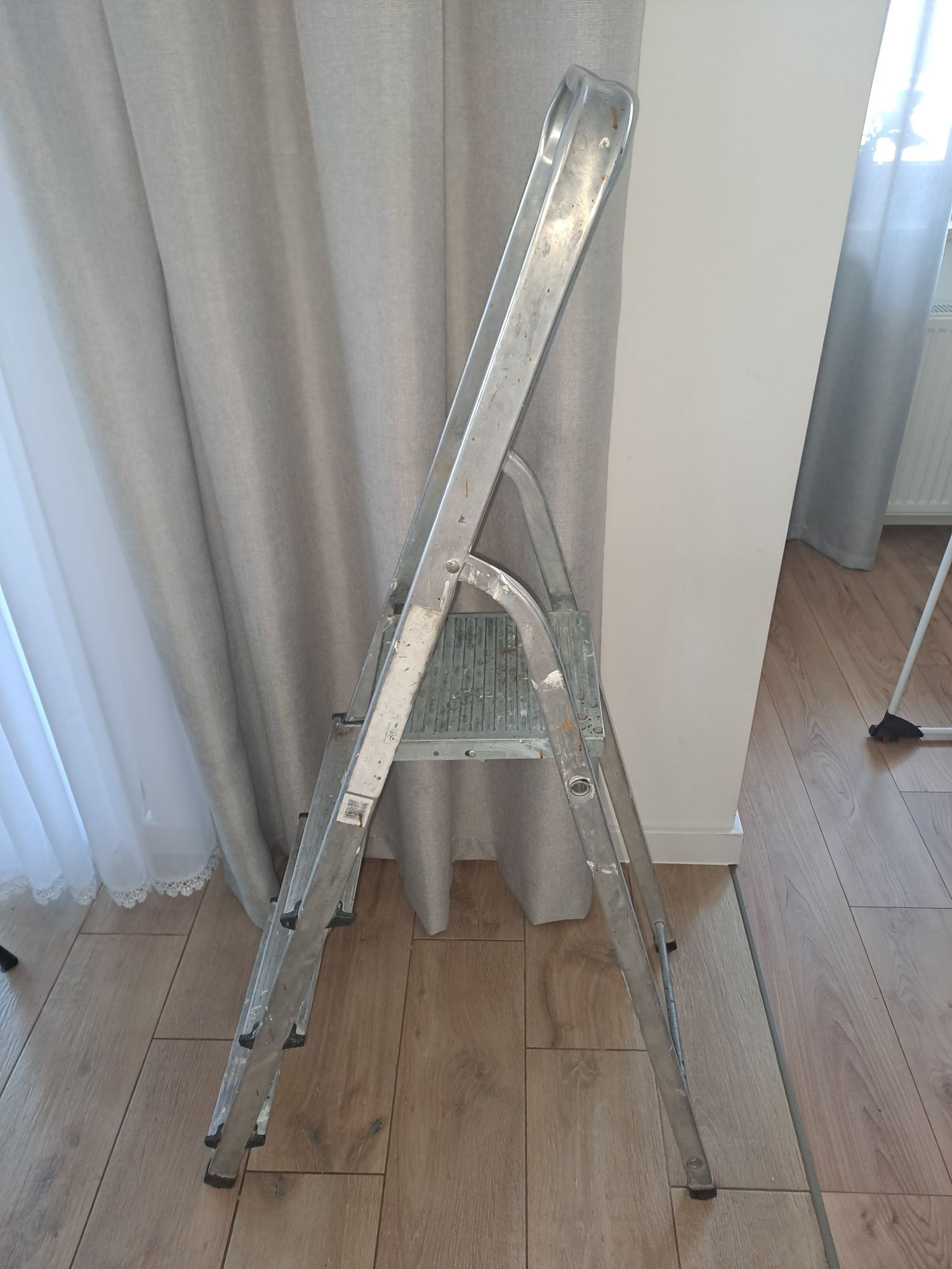 Drabina aluminiowa 3 stopnie i podest