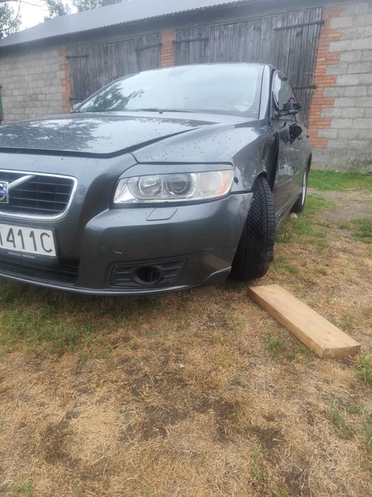 Wszystko do Volvo V50 2.4 D5