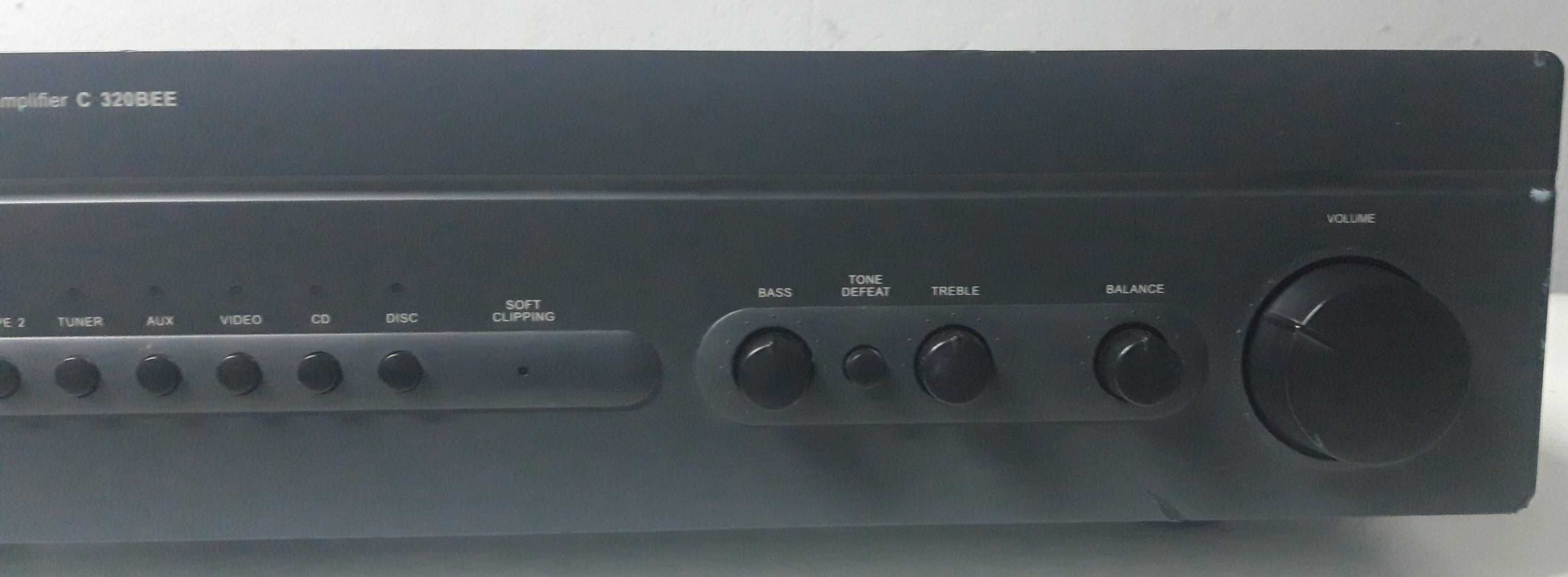 NAD C320BEE  Ano 2002