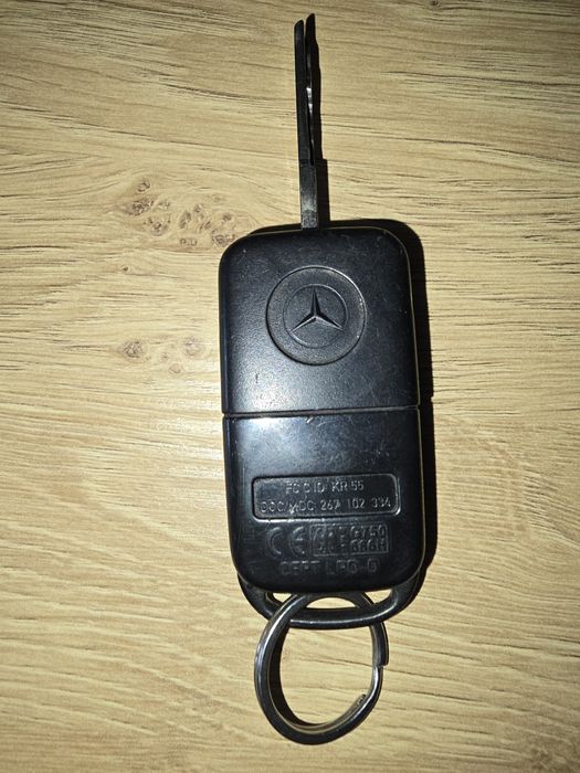 Kluczyk scyzoryk Mercedes